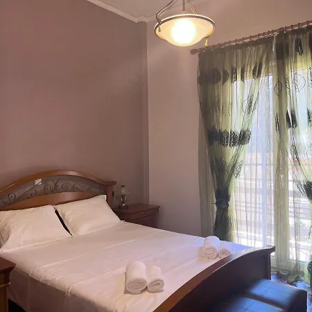 Stauros's Nafplio